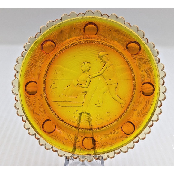 The Sandwich Skaters Glass Window Decor Pairpoint Cup Plate Marigold Amber VTG - Picture 2 of 9